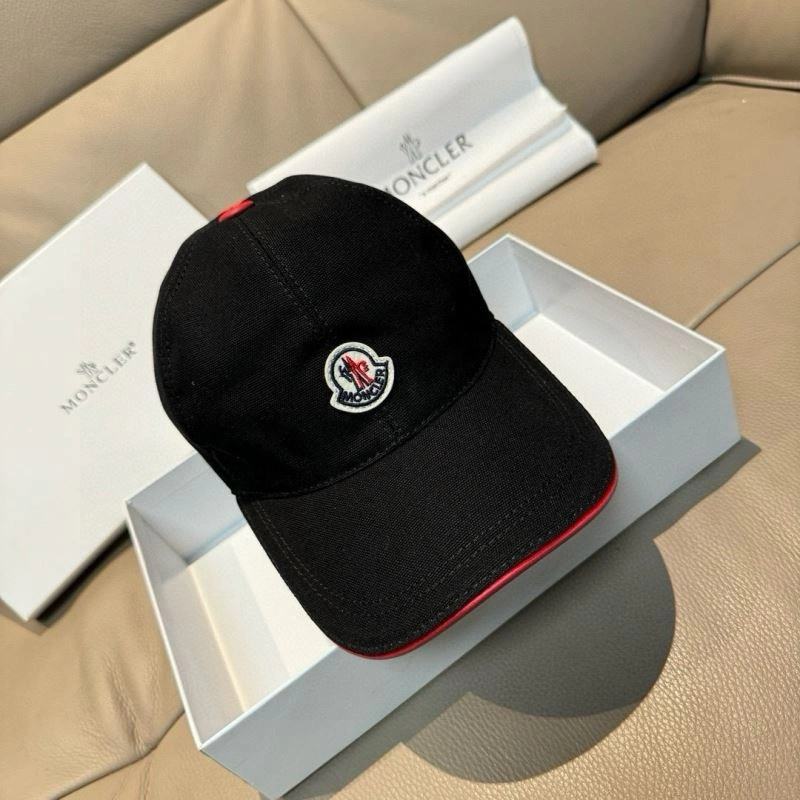 Effortless Moncler Caps 257389