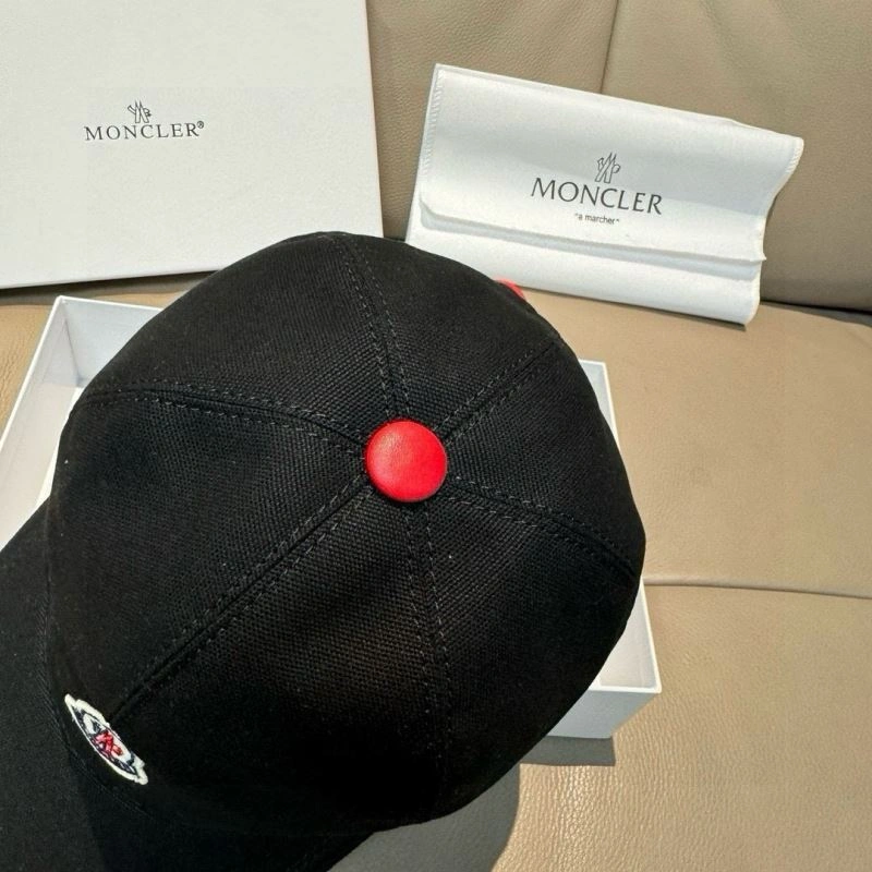 Effortless Moncler Caps 257389