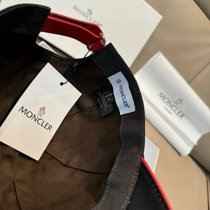 Effortless Moncler Caps 257389