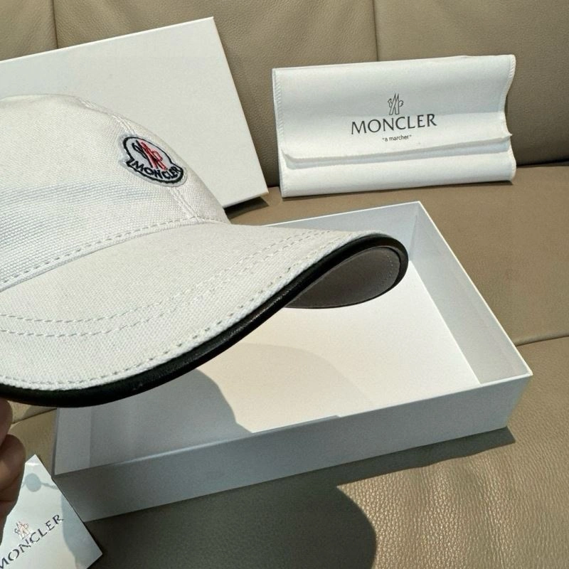 Moncler Caps GoodFit 257392