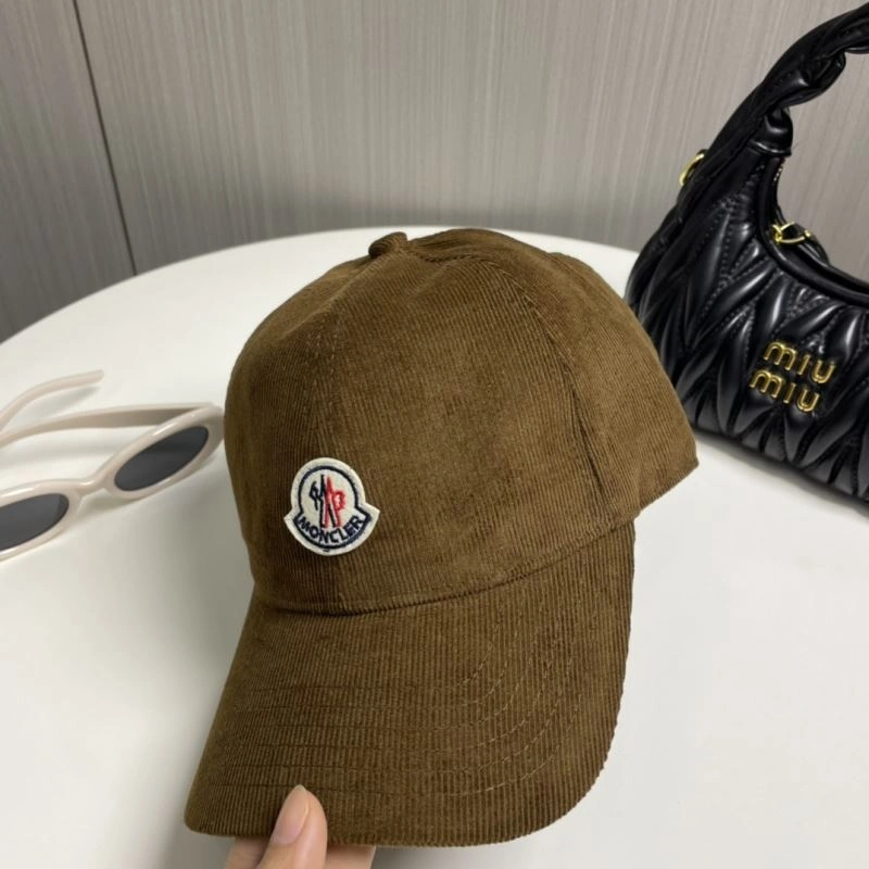 Moncler Caps Stretchable 257383