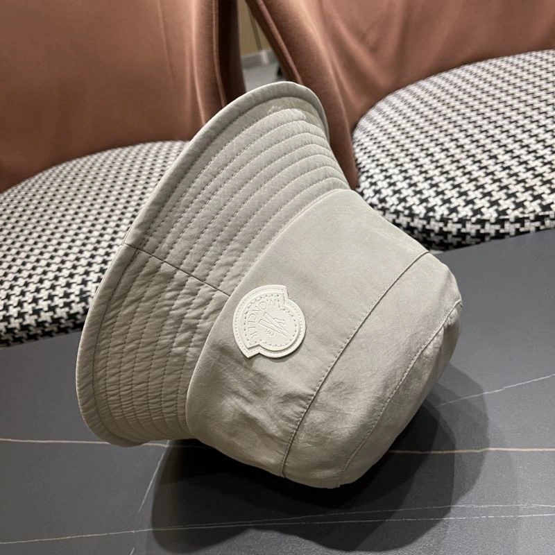Moncler Caps Supportive 257378