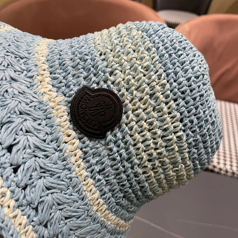 Sustainable Moncler Caps 257373