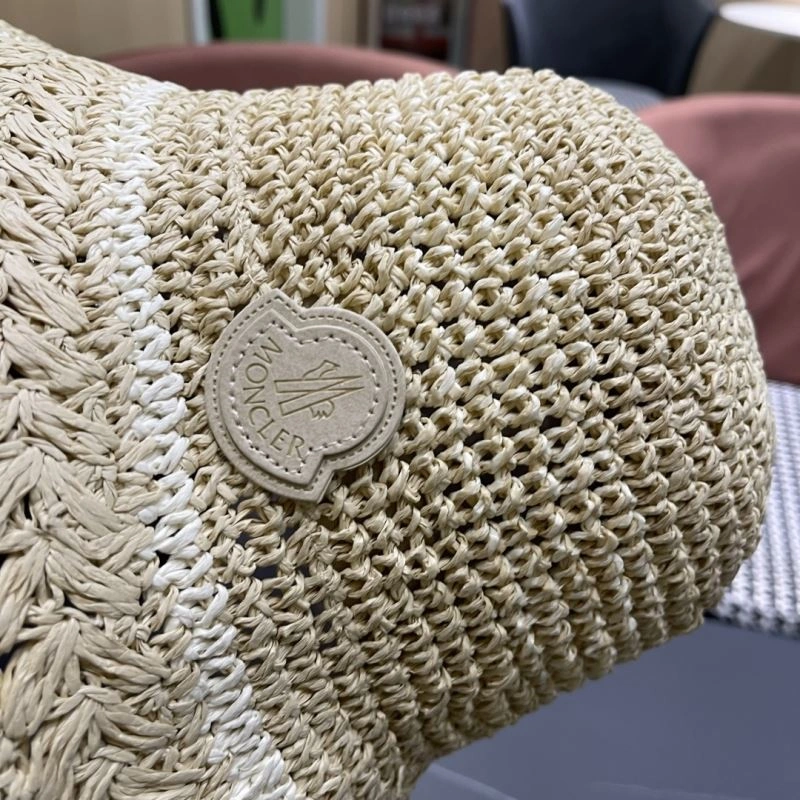 Moncler Caps Upgraded 257352