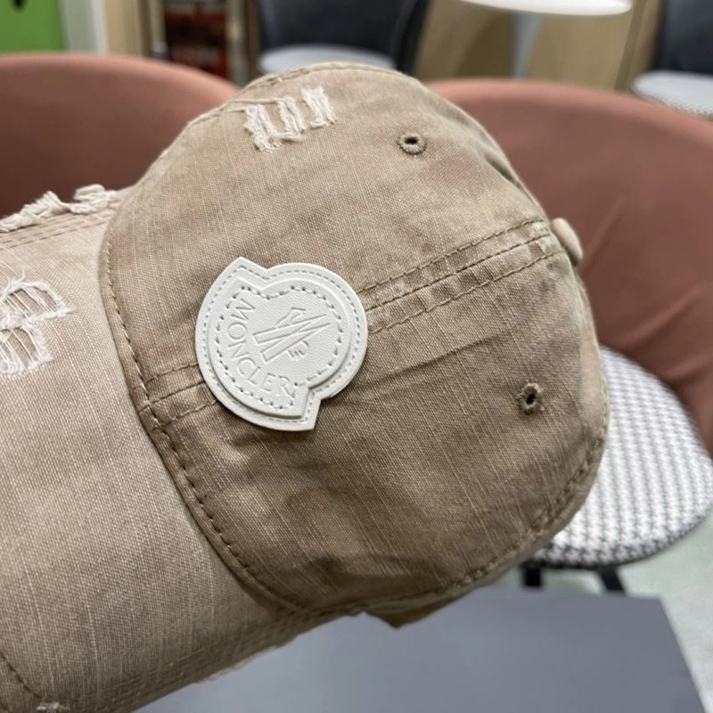 Moncler Caps Refined 257345