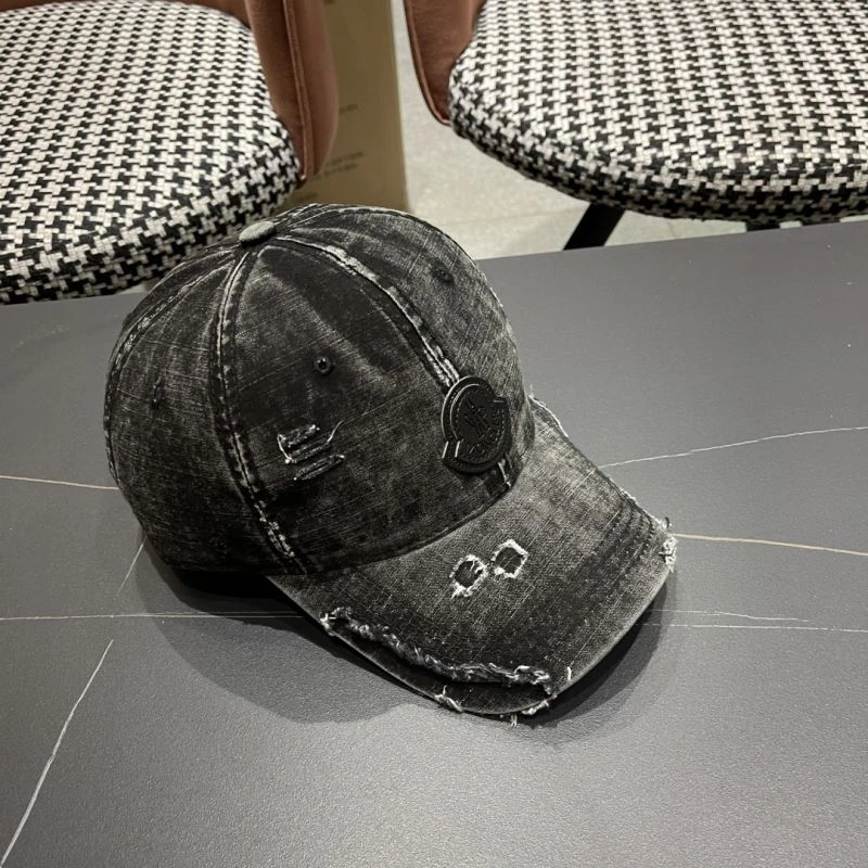 Moncler Caps Lightweight 257349