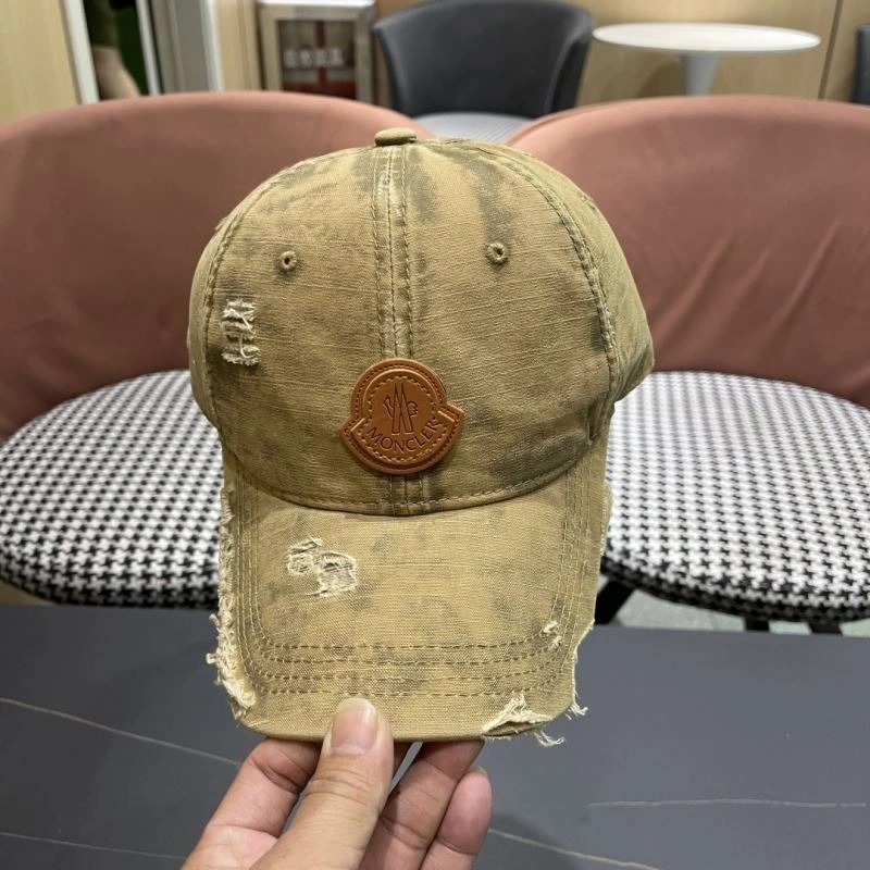 Tailored Moncler Caps 257346