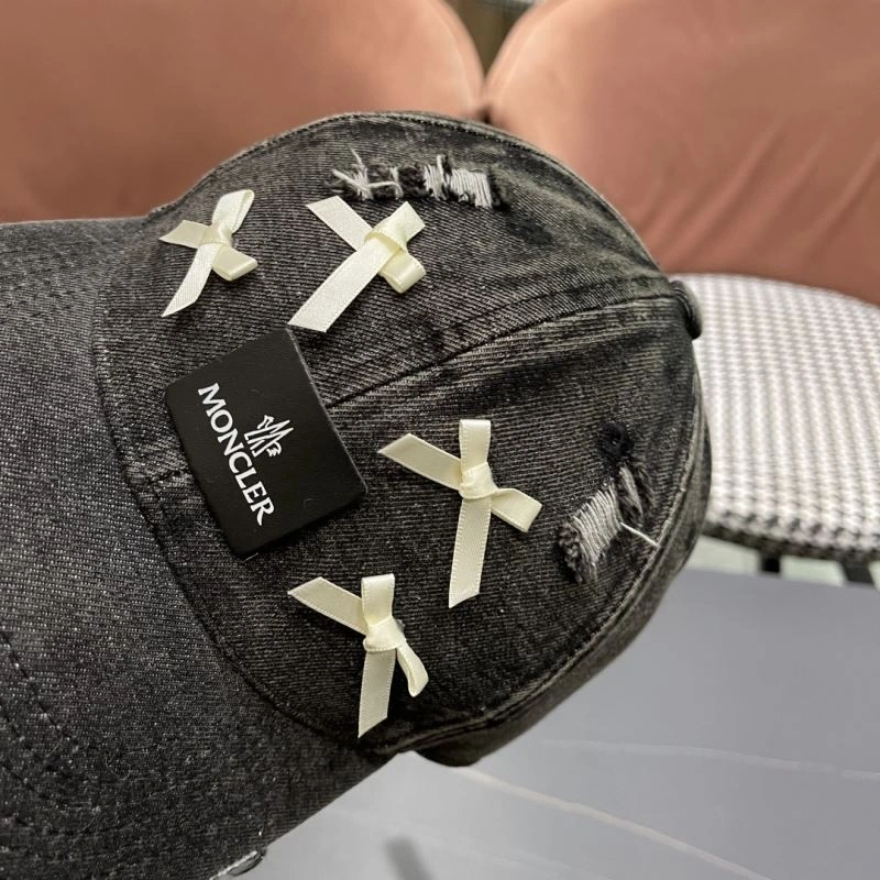 Moncler Caps ZipUp 257347