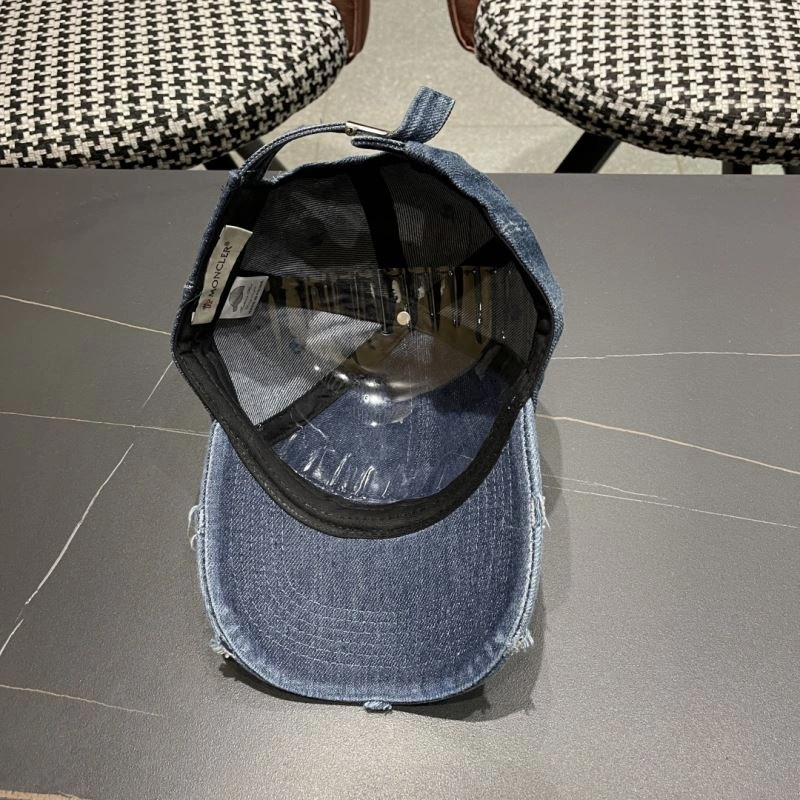 Flexible Moncler Caps 257351