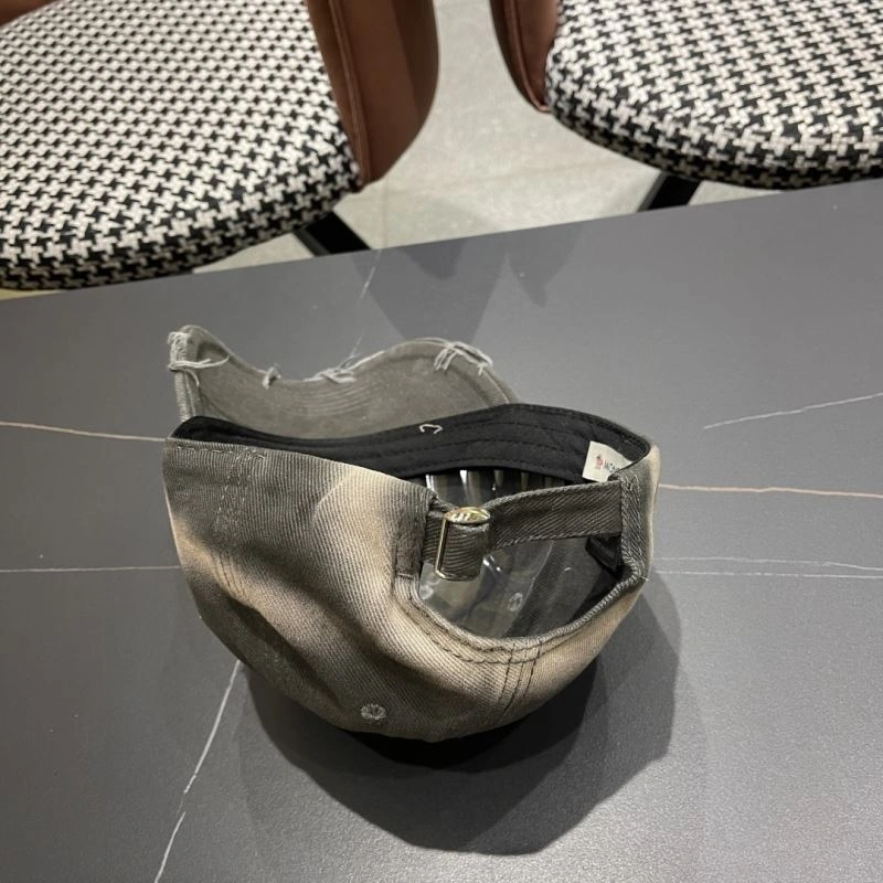 Moncler Caps EasyCare 257357