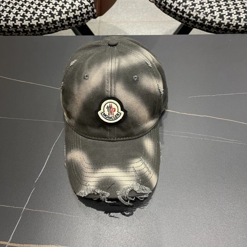 Moncler Caps EasyCare 257357
