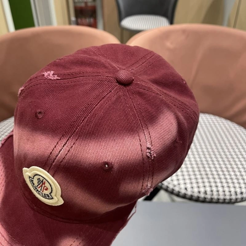 Moncler Caps Comfortable 257353