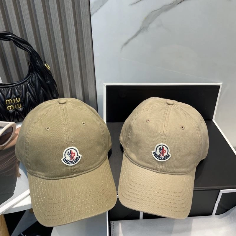 Moncler Caps Chic 257358