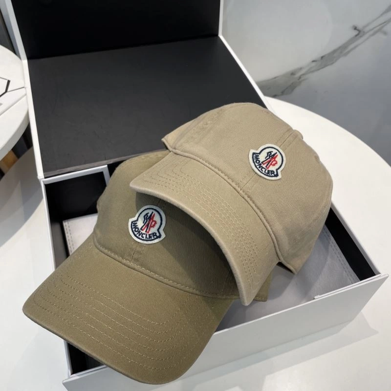 Moncler Caps Chic 257358
