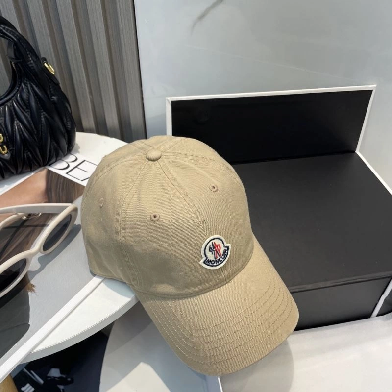 Moncler Caps Chic 257358