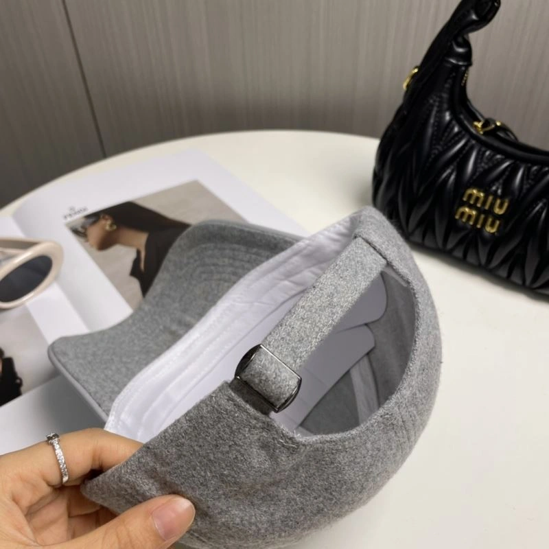 Moncler Caps OdorResistant 257343