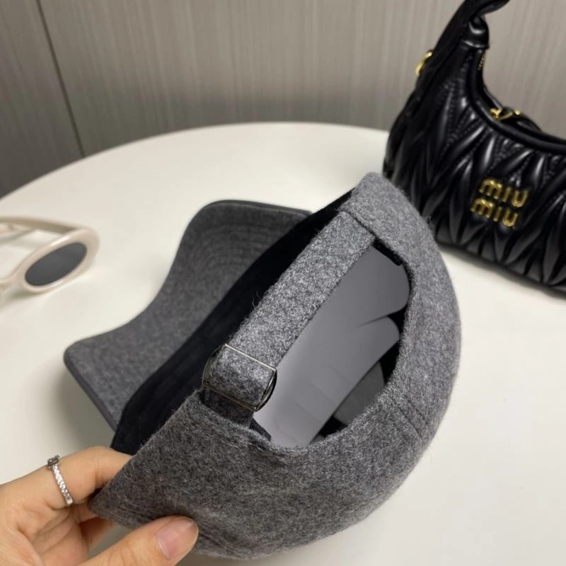 Moncler Caps Durable 257342