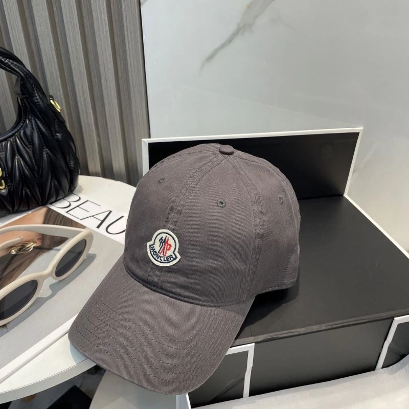 Flexible Moncler Caps 257339