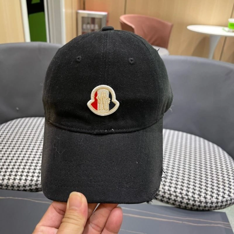 Moncler Caps Neat 257336