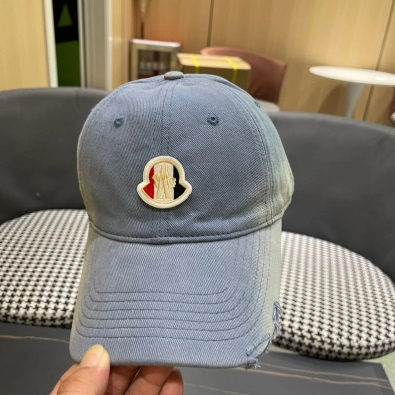 Moncler Caps Contemporary 257335