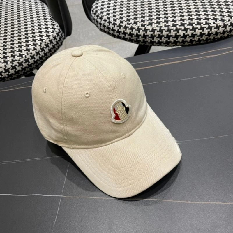 Moncler Caps Colorful 257333