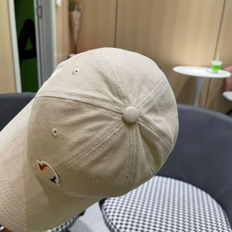 Moncler Caps Colorful 257333