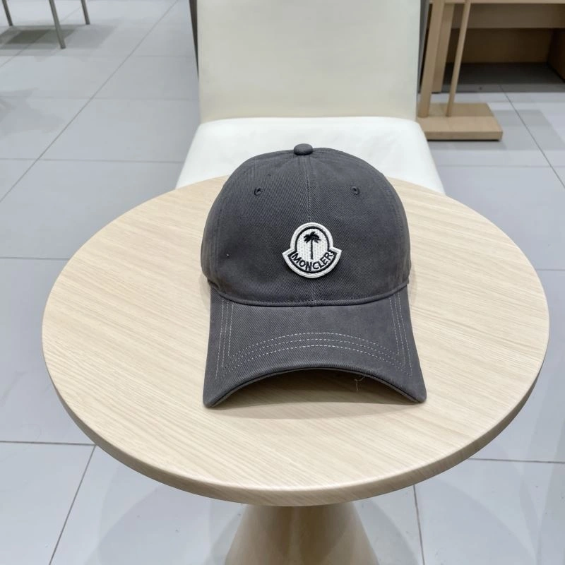 Trendsetting Moncler Caps 257330