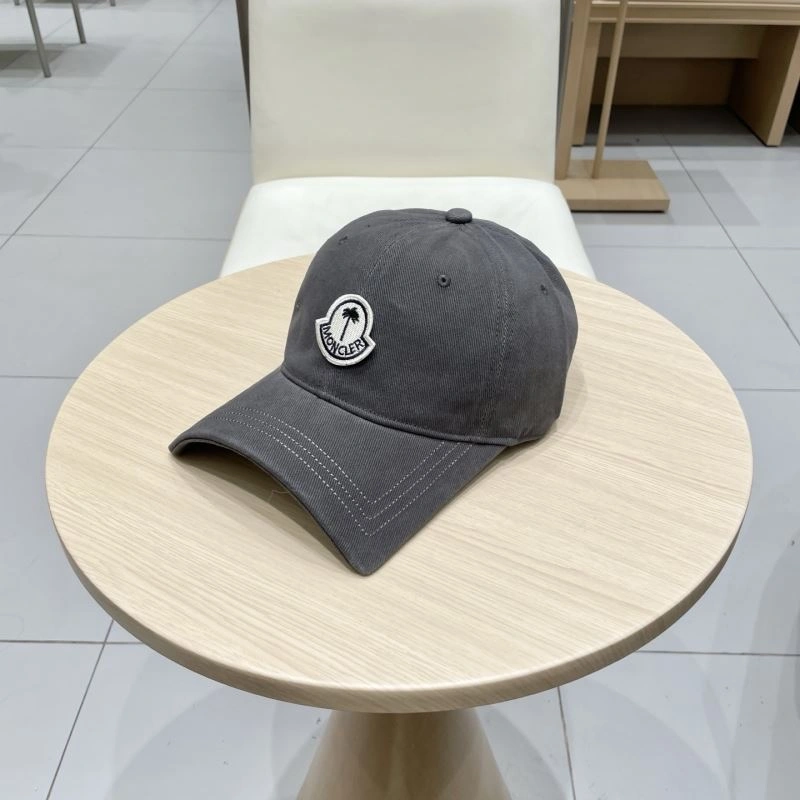 Trendsetting Moncler Caps 257330