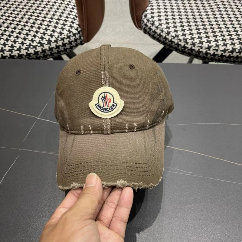 ZipUp Moncler Caps 261670