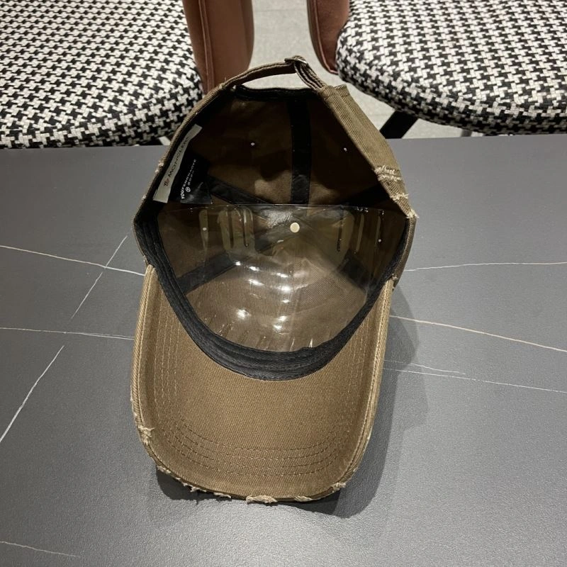 ZipUp Moncler Caps 261670