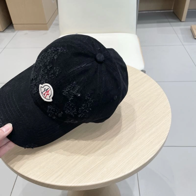 TechFriendly Moncler Caps 261652