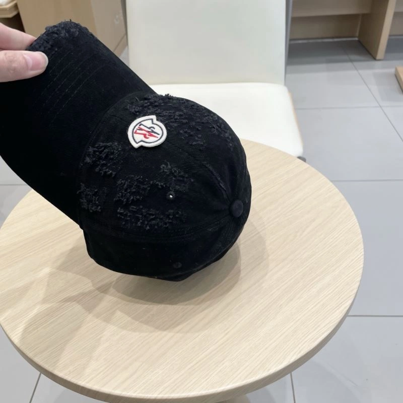 TechFriendly Moncler Caps 261652