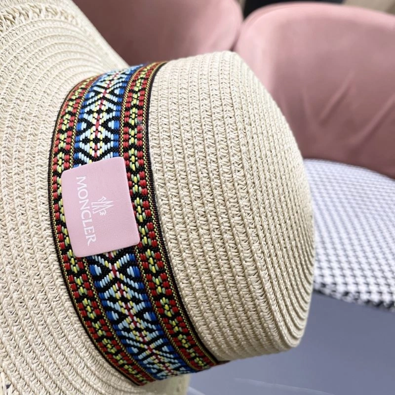 Modern Moncler Caps 261624