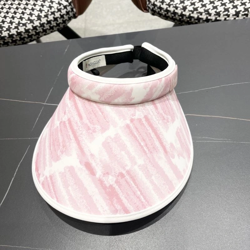 Moncler Caps FashionForward 261622