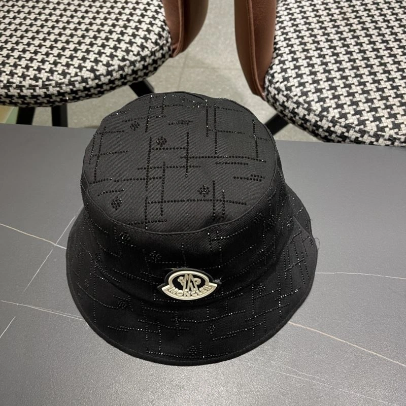 Moncler Caps Sophisticated 261641