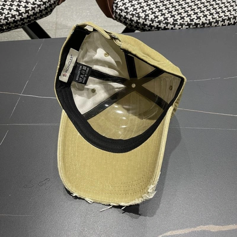 Moncler Caps Bright 261629