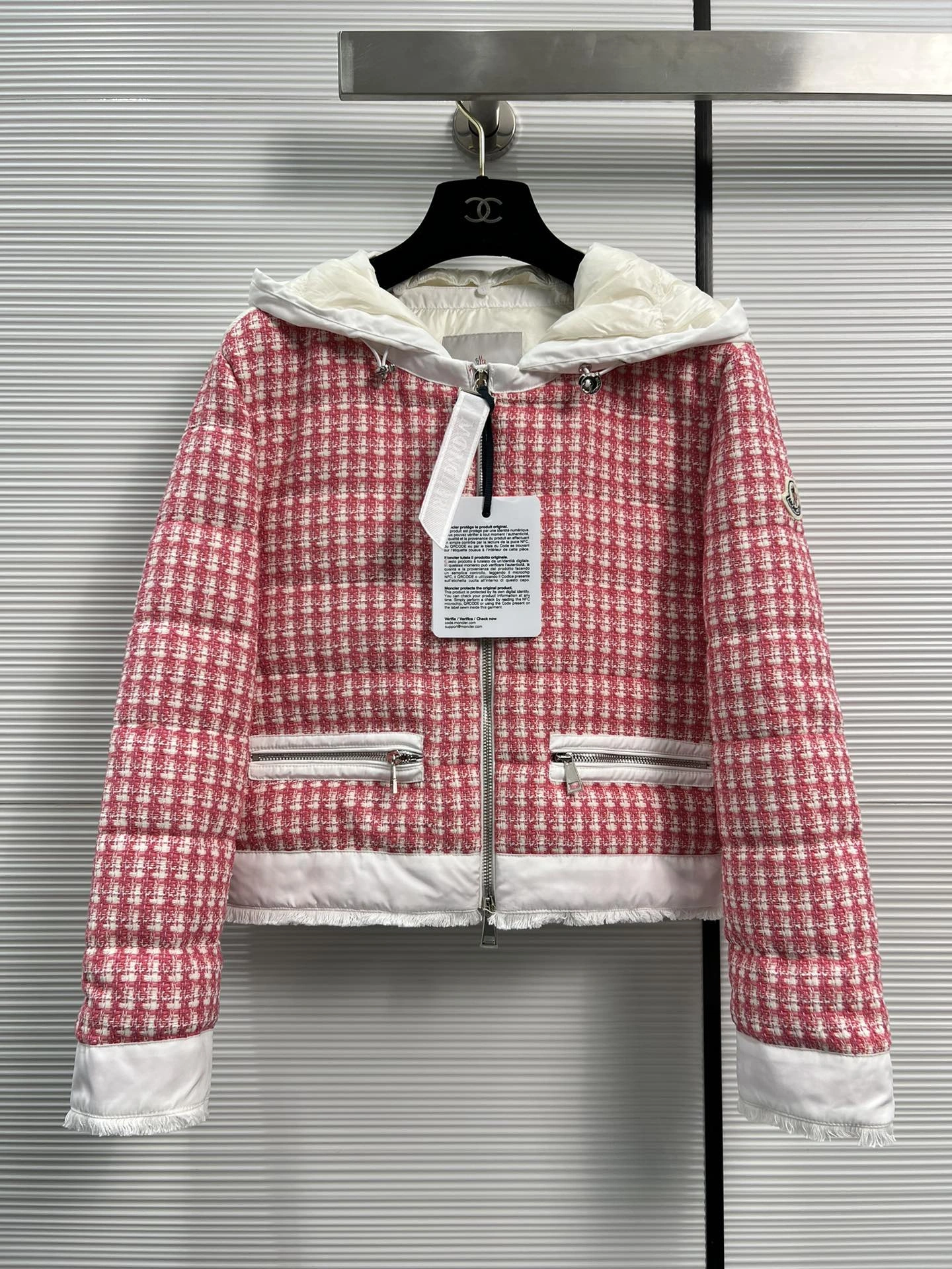 SunProtective Moncler Down Jackets 146693