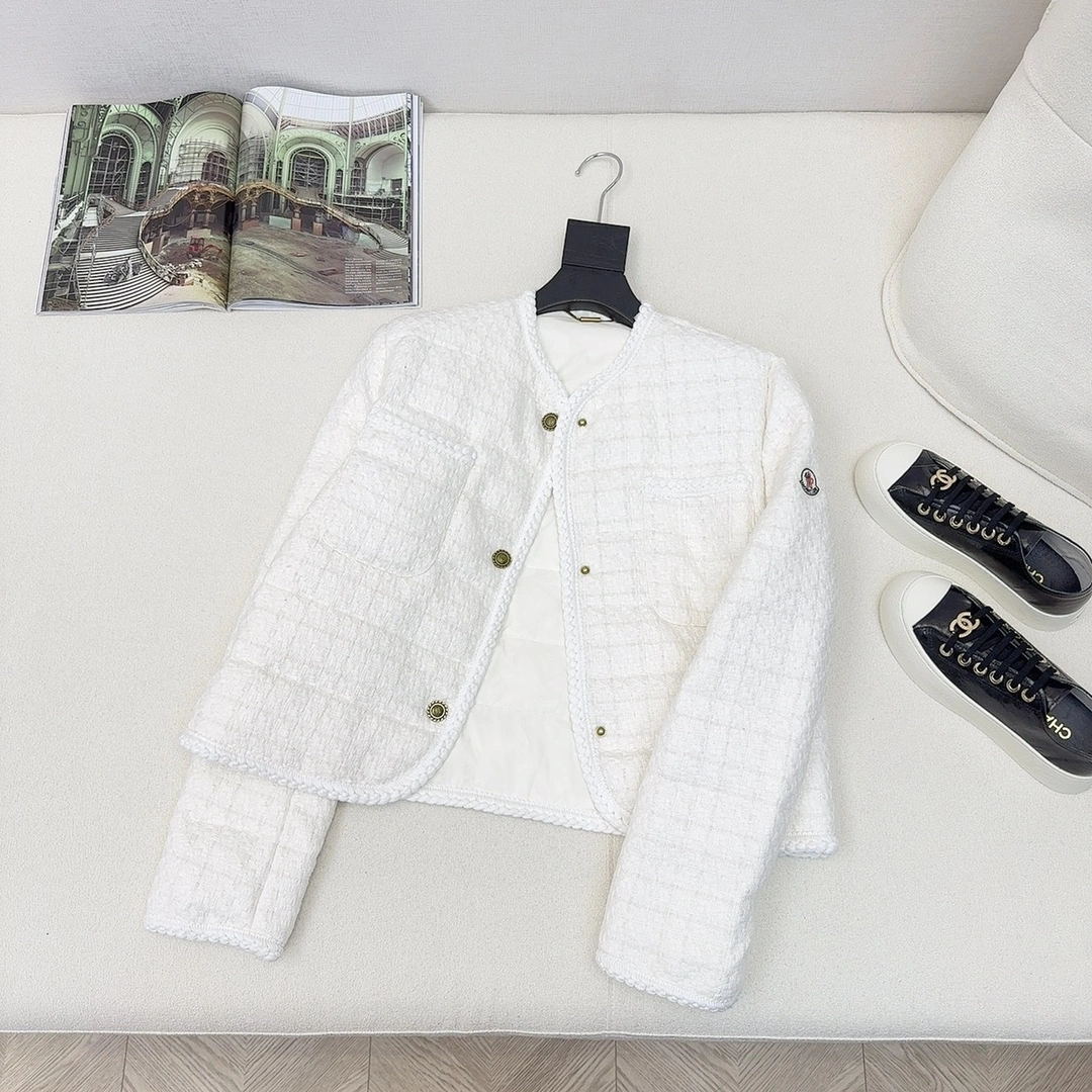 WellDesigned Moncler Down Jackets 146708