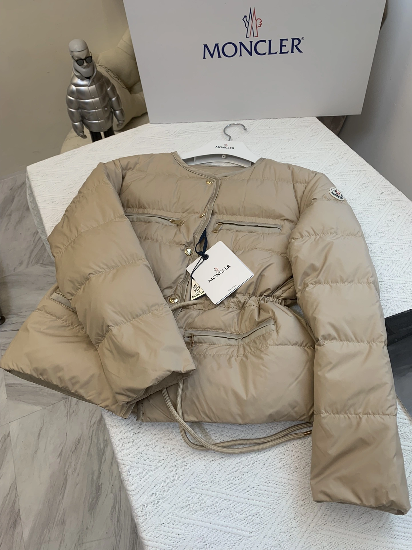 Efficient Moncler Down Jackets 146688