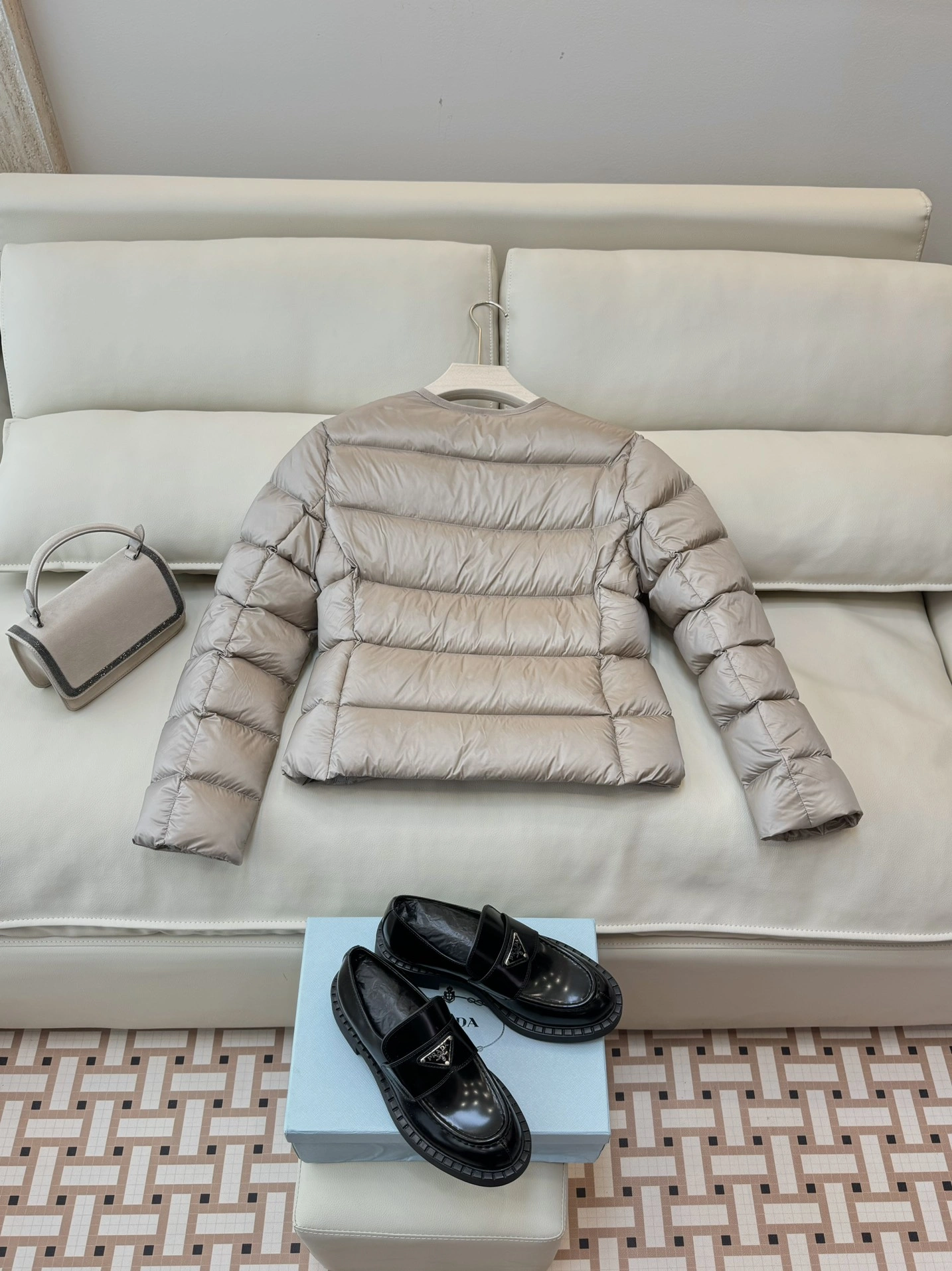 Moncler Down Jackets Flexible 146682