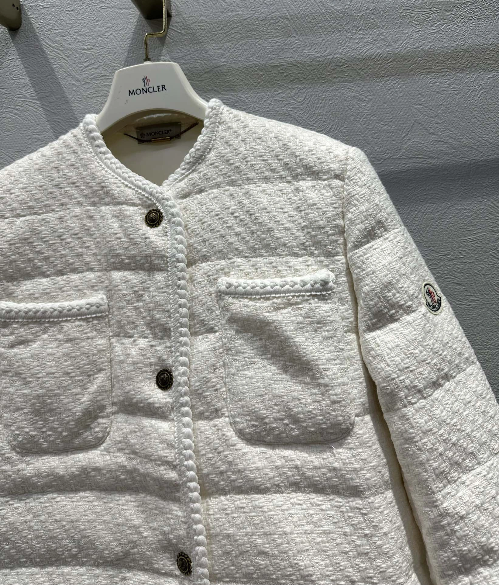 Moncler Down Jackets WellDesigned 146677