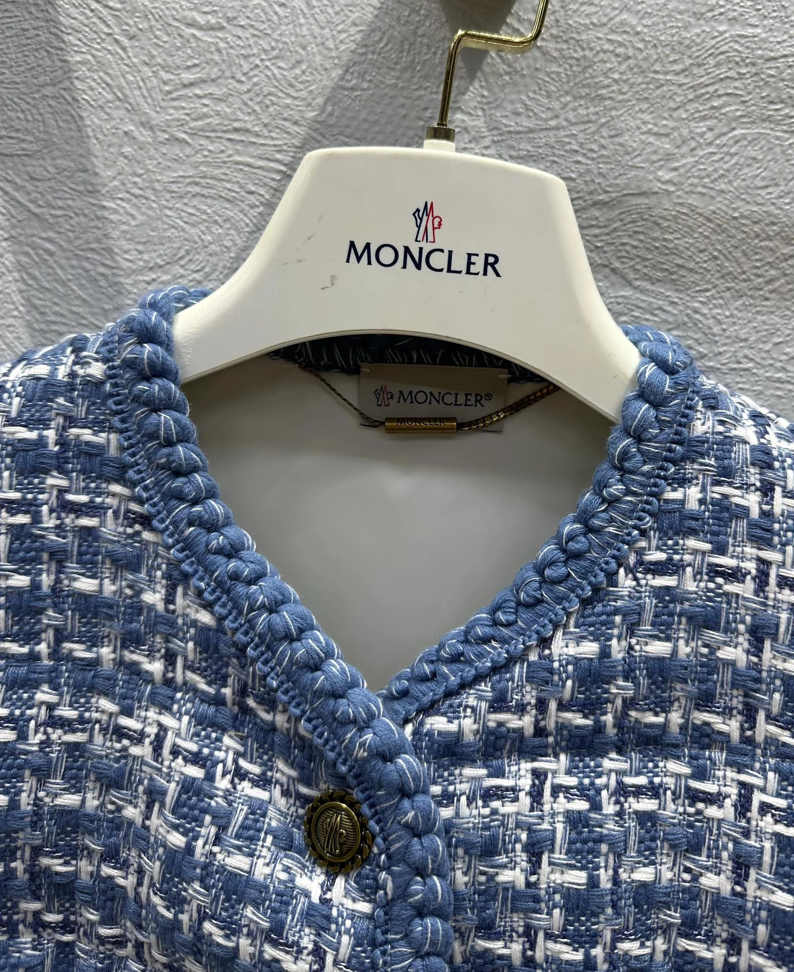 Moncler Down Jackets TimelessDesign 146667