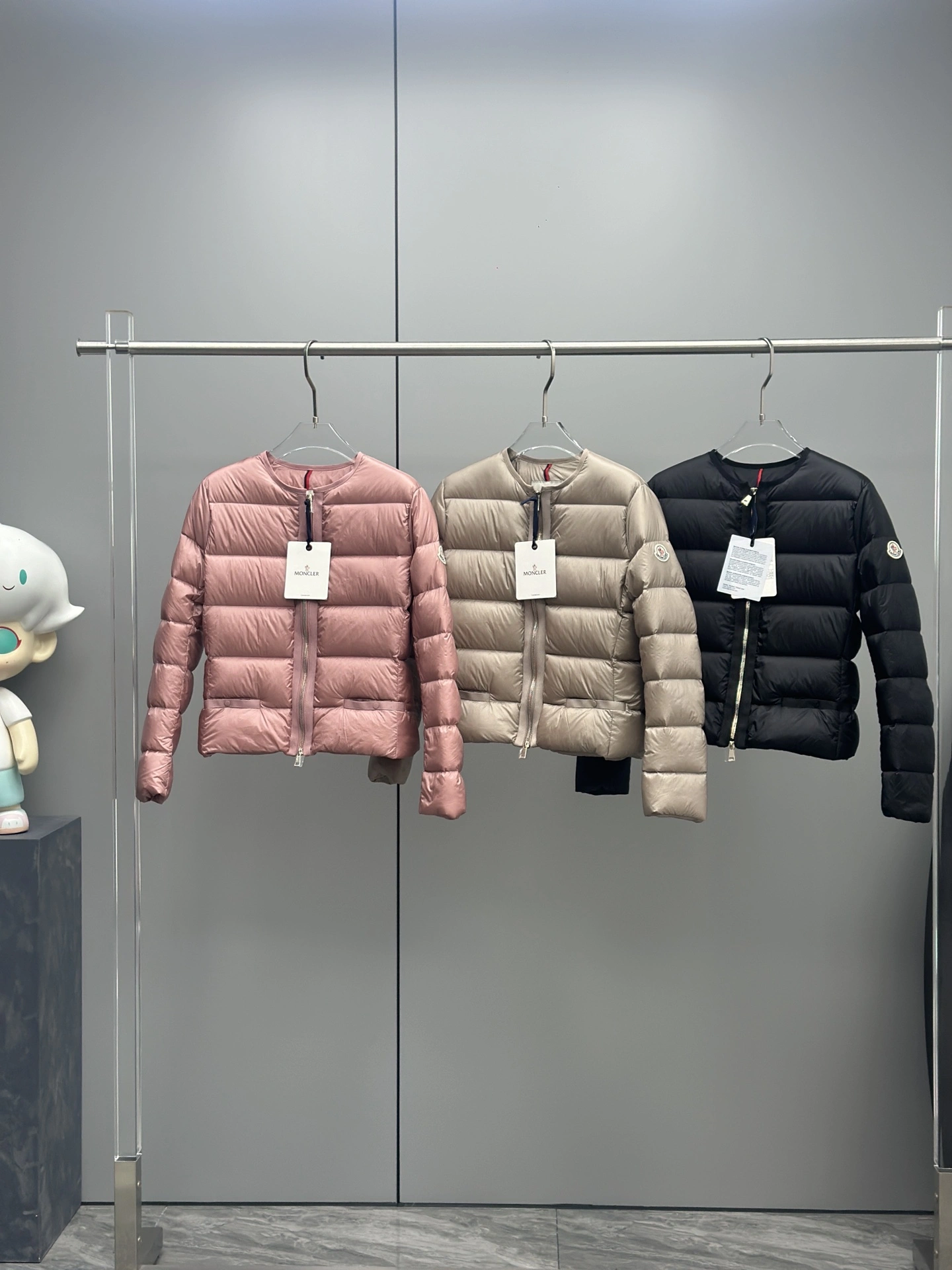 Original Moncler Down Jackets 146662