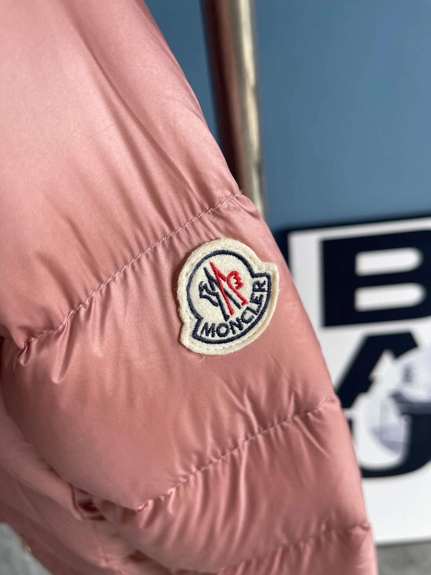 Original Moncler Down Jackets 146674