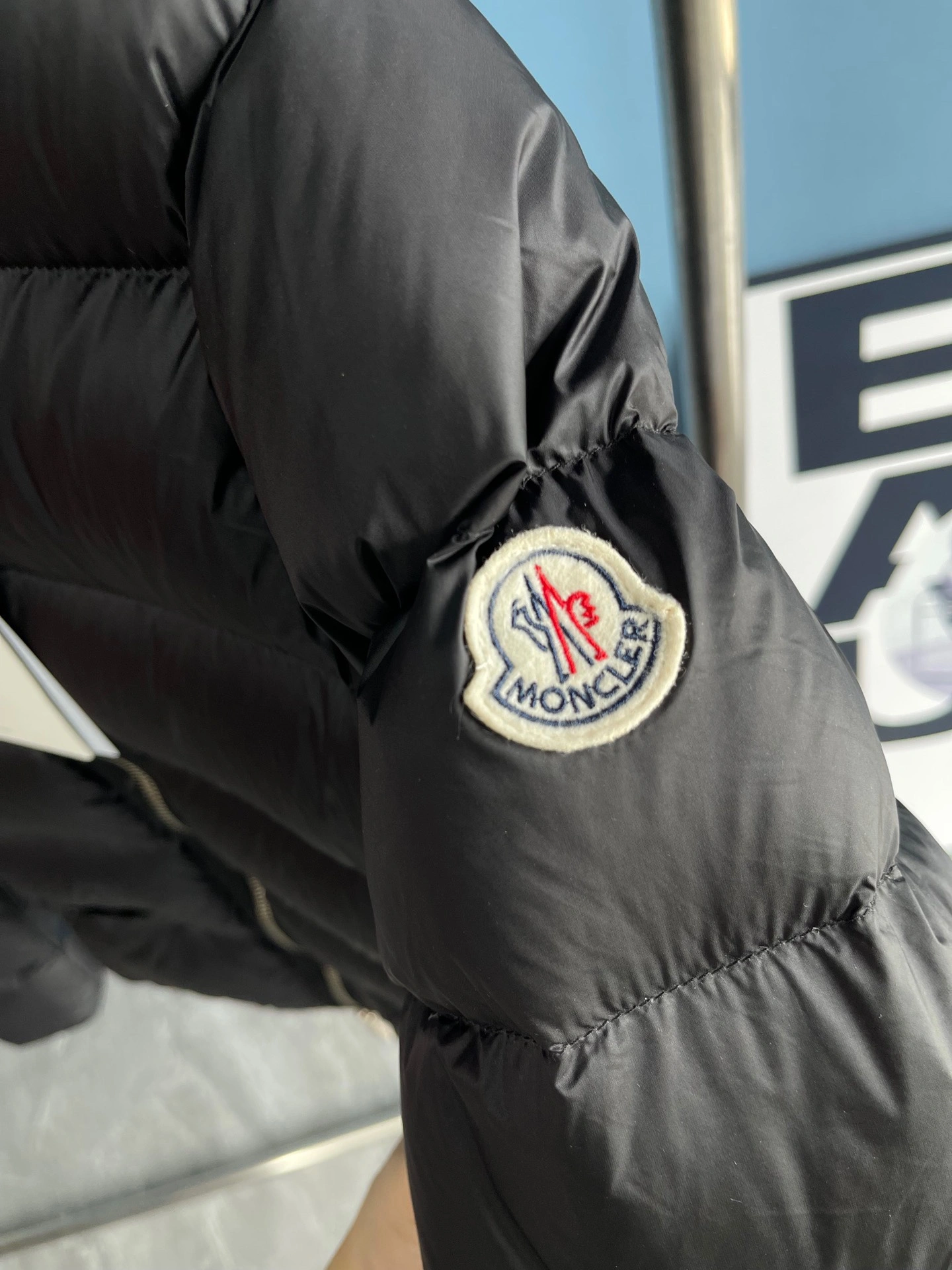 Moncler Down Jackets ZeroBulk 146655