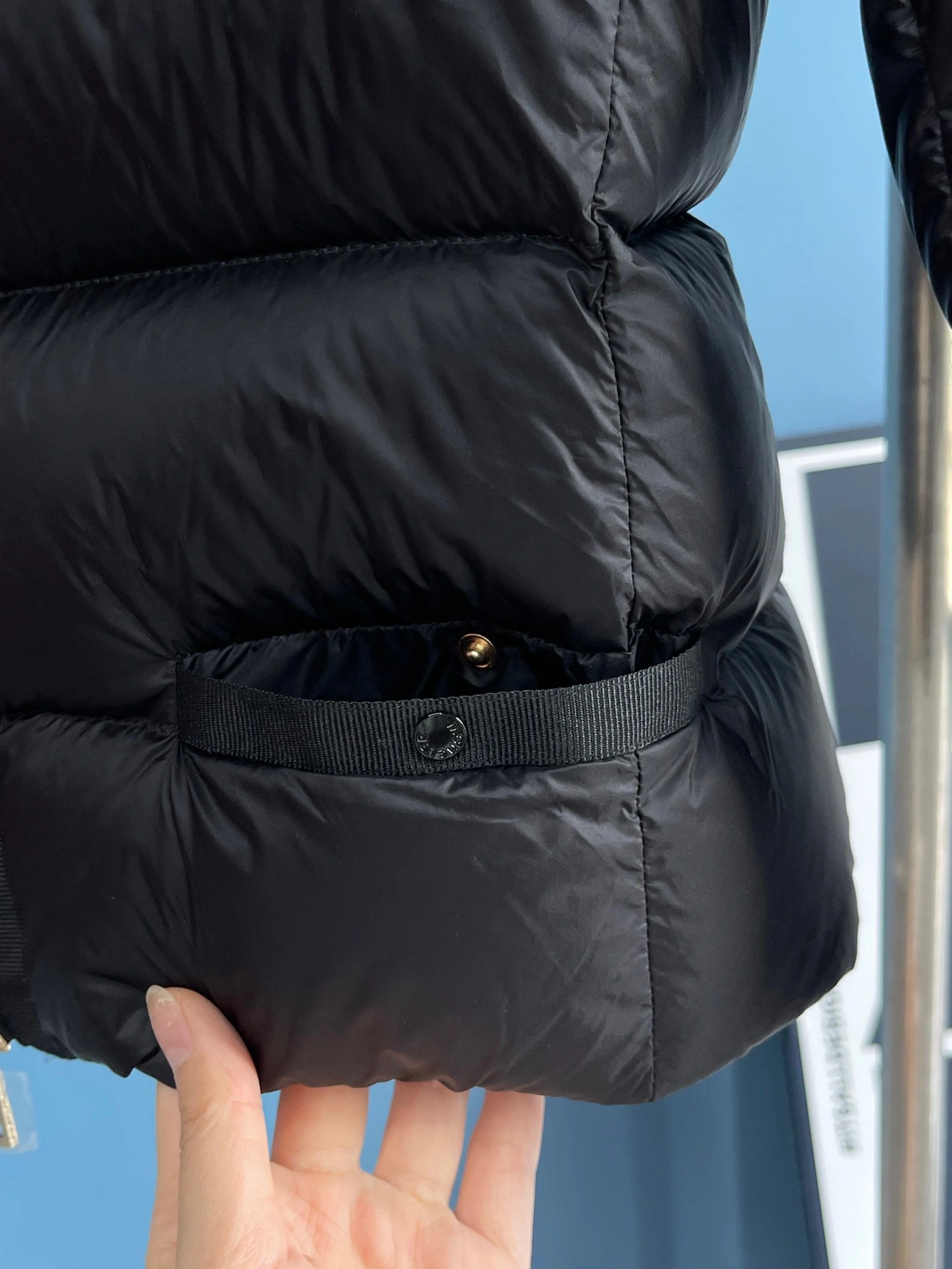 Moncler Down Jackets ZeroBulk 146655