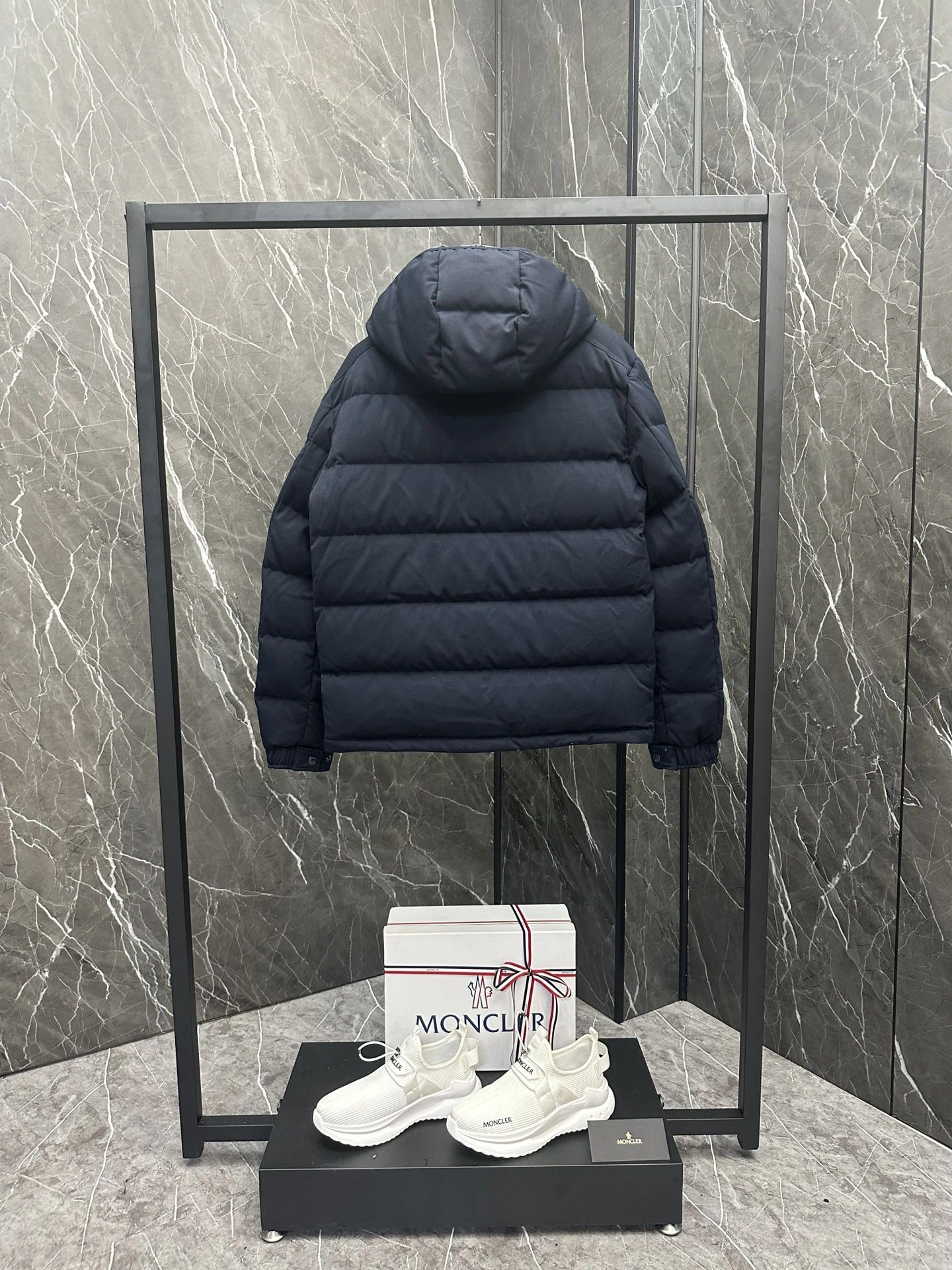 Moncler Down Jackets TechFriendly 146668