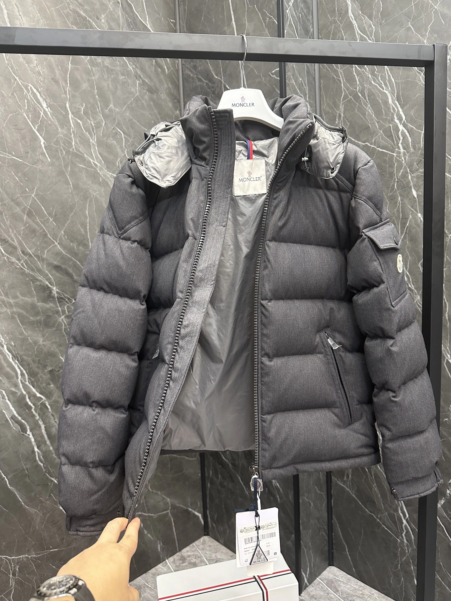 WellDesigned Moncler Down Jackets 146671