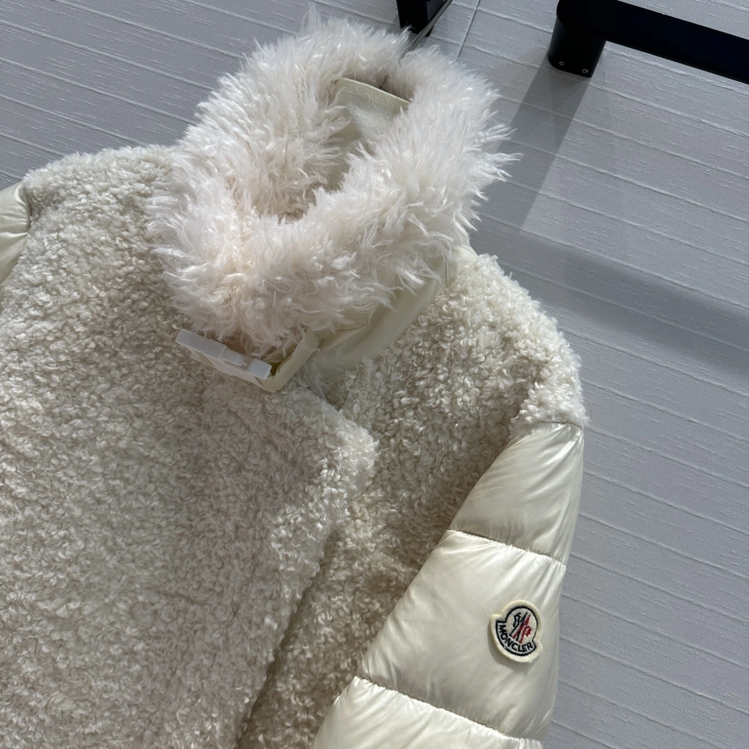 Moncler Down Jackets Premium 146658