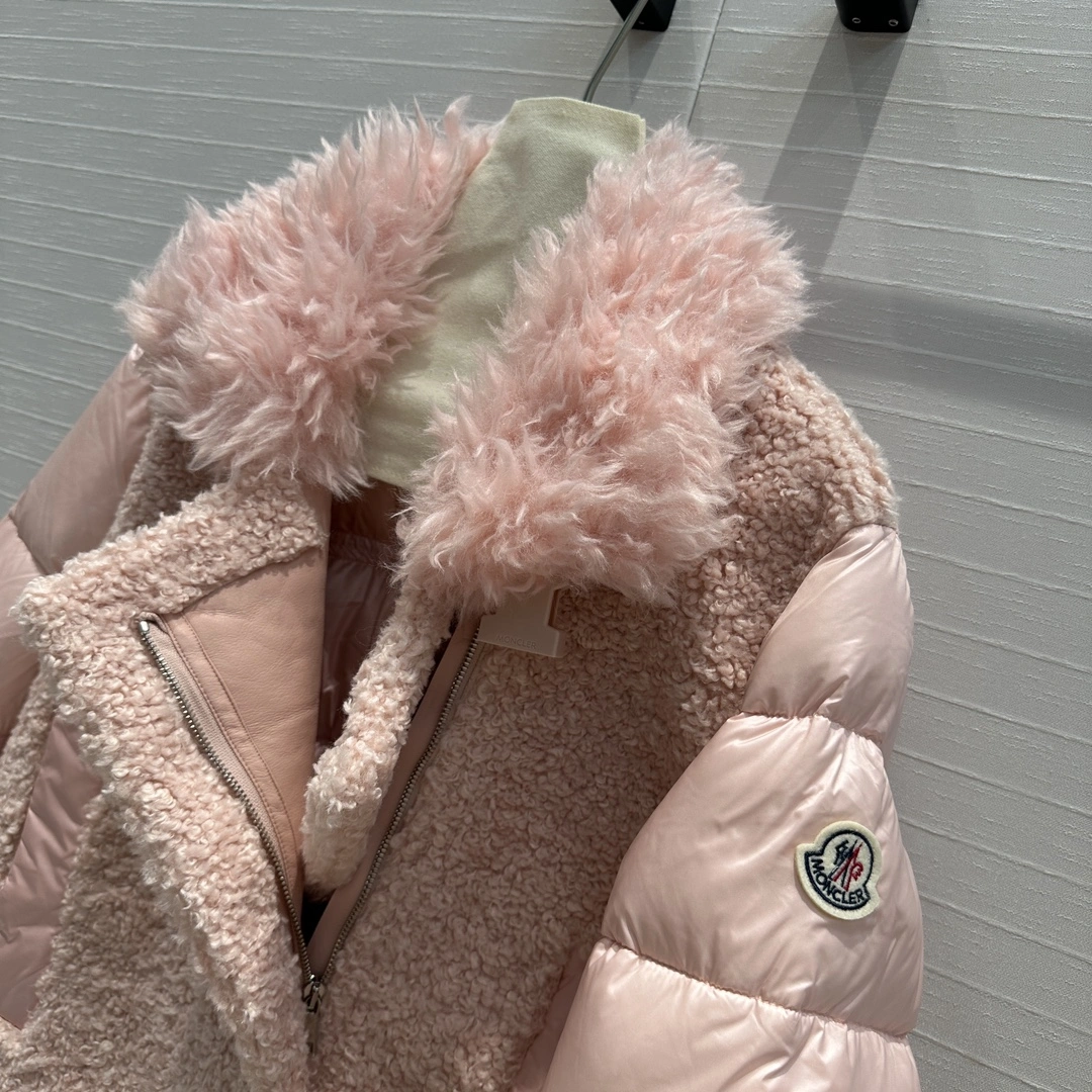 Moncler Down Jackets Tailored 146659